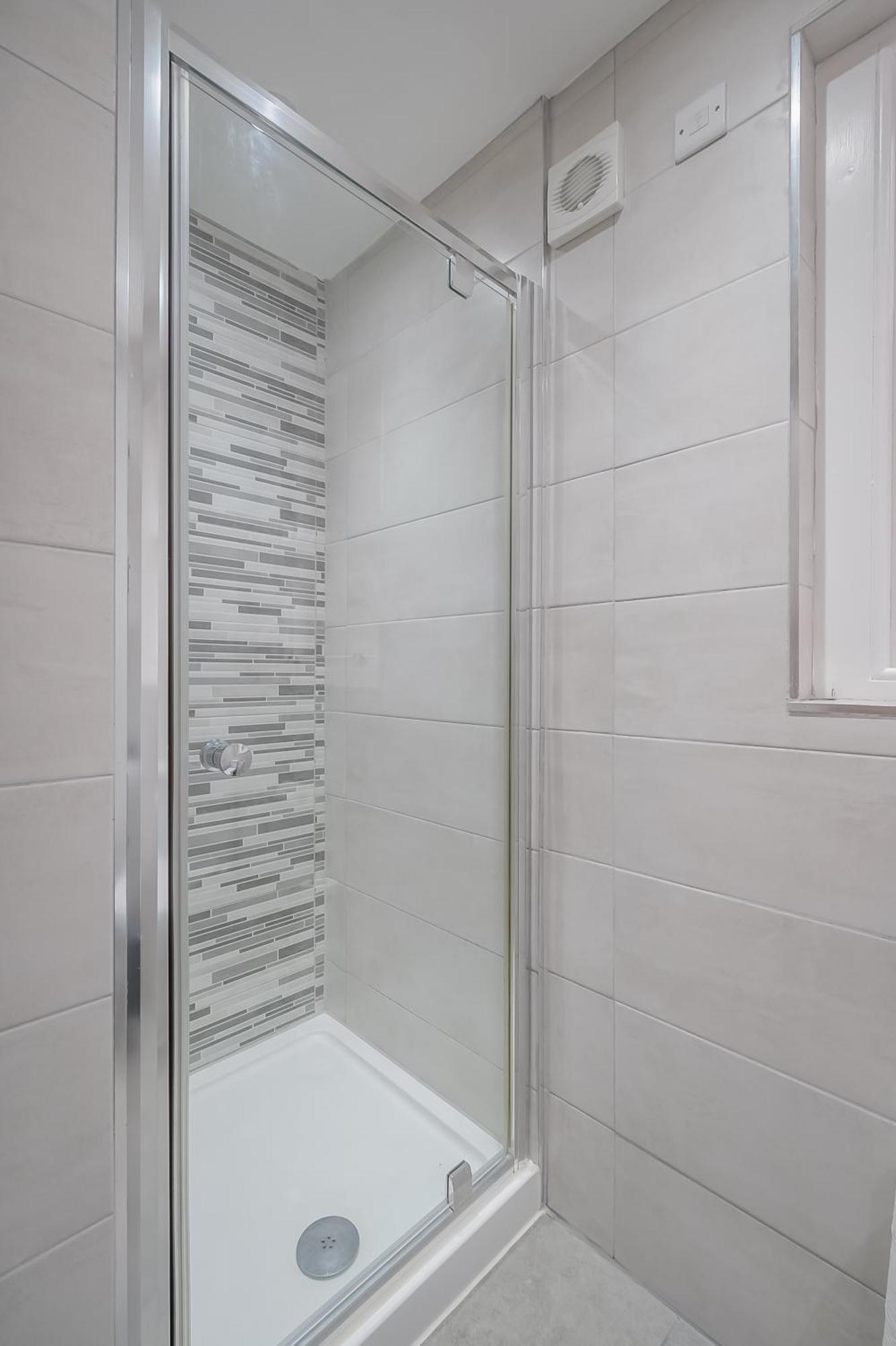 Staybynumbers - Belfast City Centre - 3 Bed, 3 Bathroom & Parking Εξωτερικό φωτογραφία