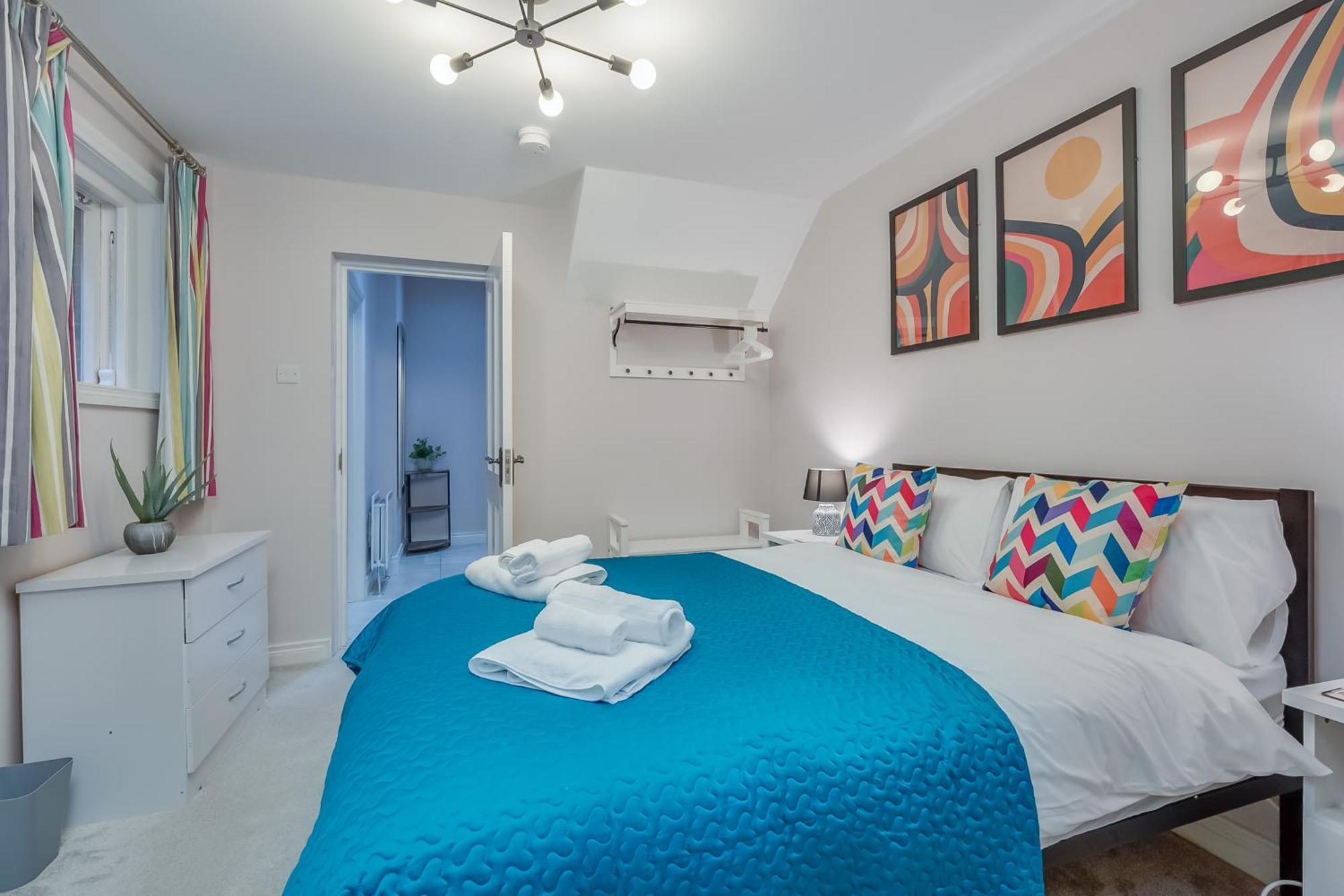 Staybynumbers - Belfast City Centre - 3 Bed, 3 Bathroom & Parking Εξωτερικό φωτογραφία