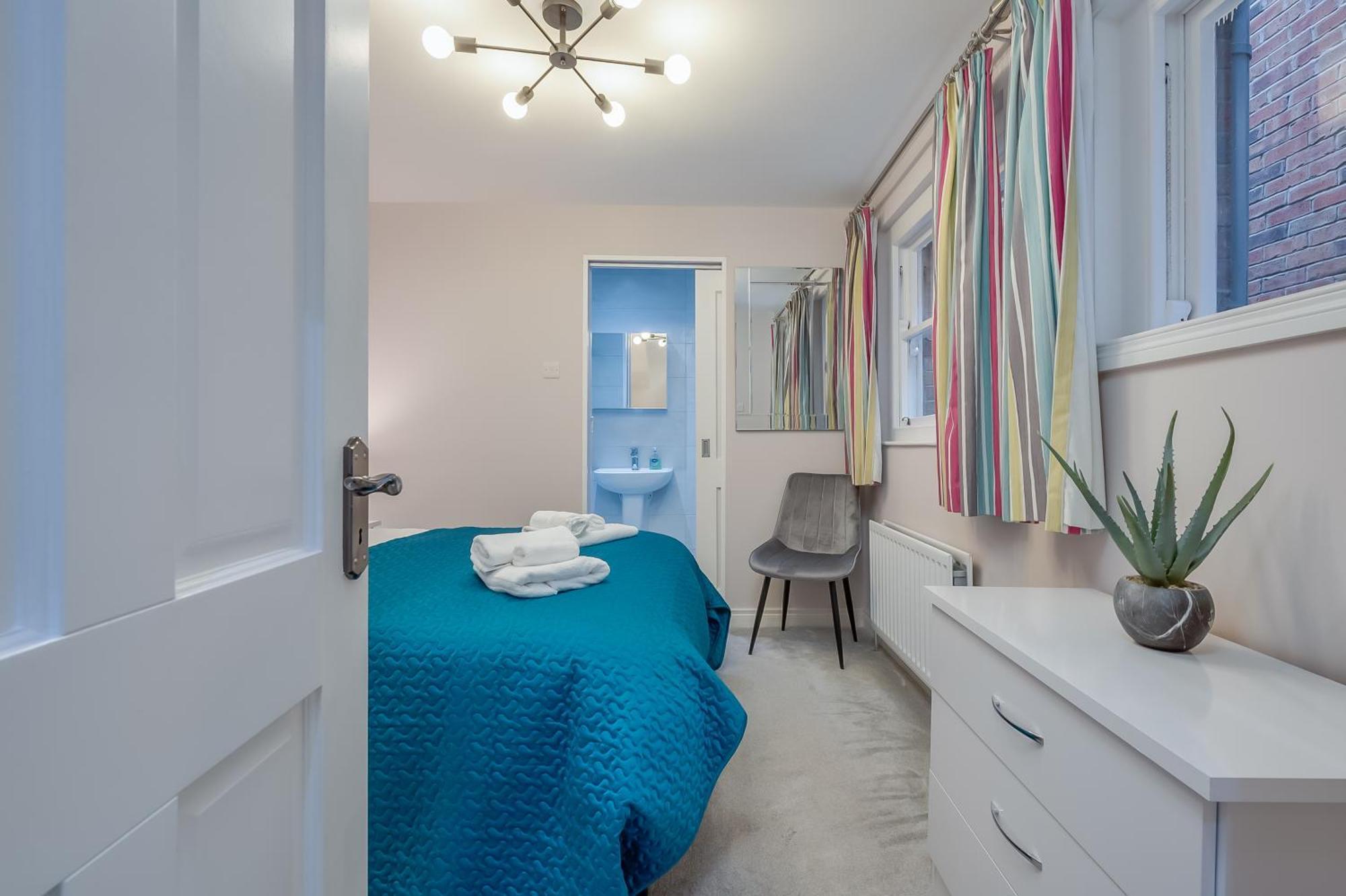 Staybynumbers - Belfast City Centre - 3 Bed, 3 Bathroom & Parking Εξωτερικό φωτογραφία